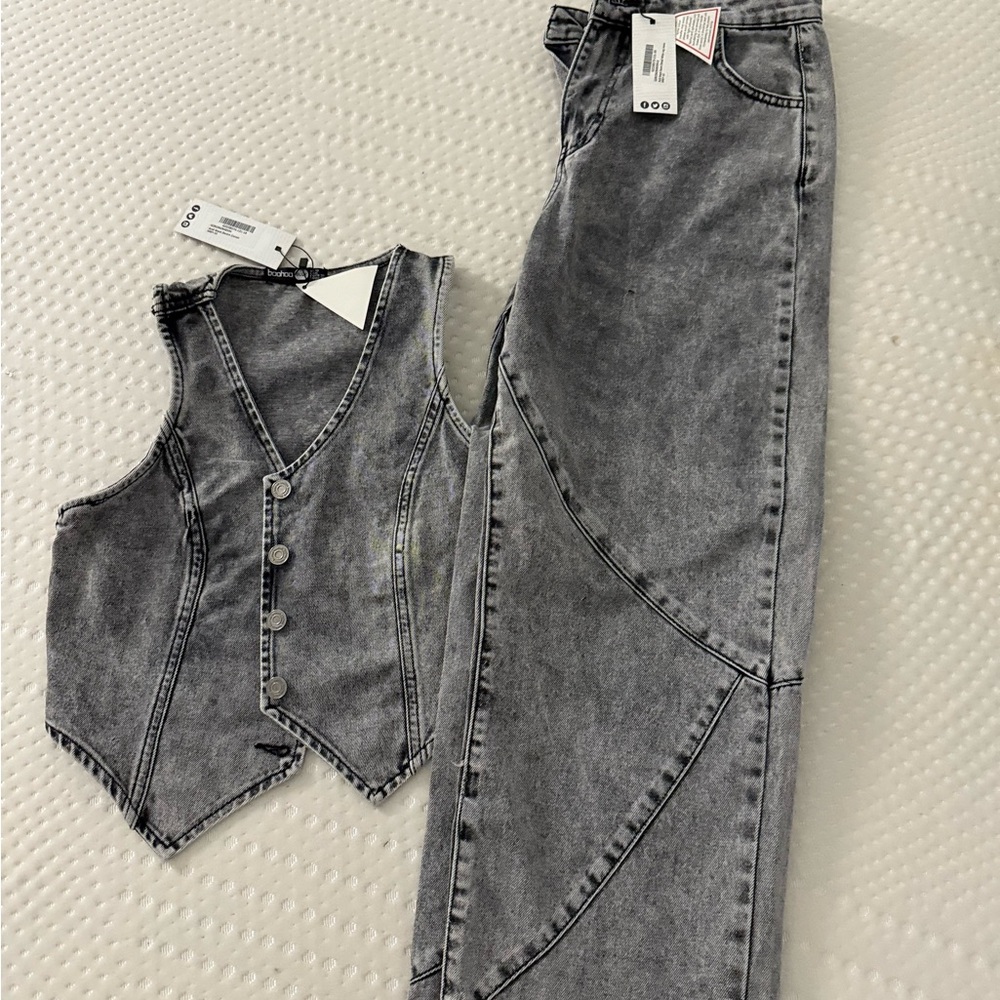Boohoo Gray Straight Leg Jeans